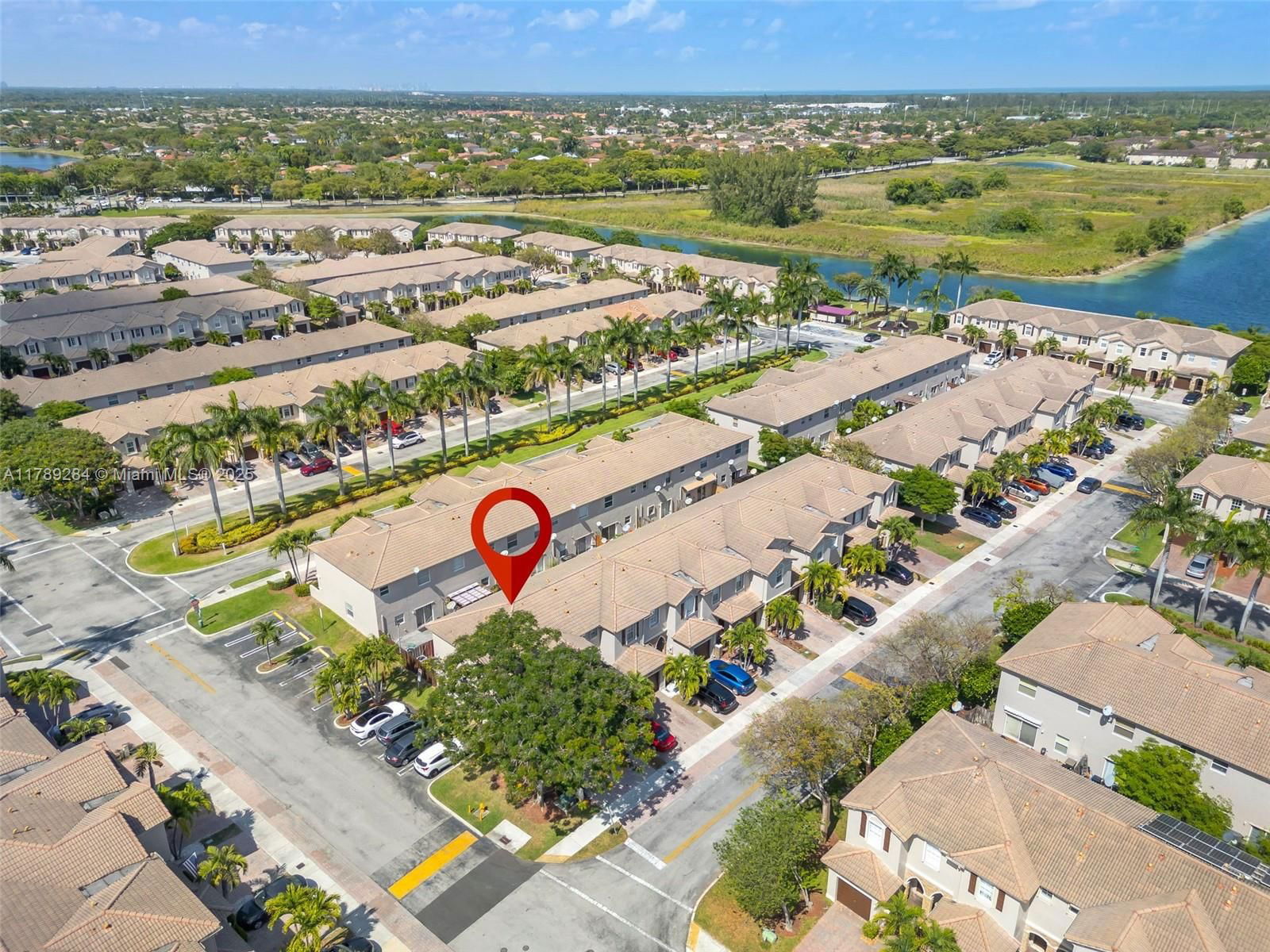 Real estate property located at 9371 221st Way, Miami-dade, Lakes By The Bay Cee, Cutler Bay, FL