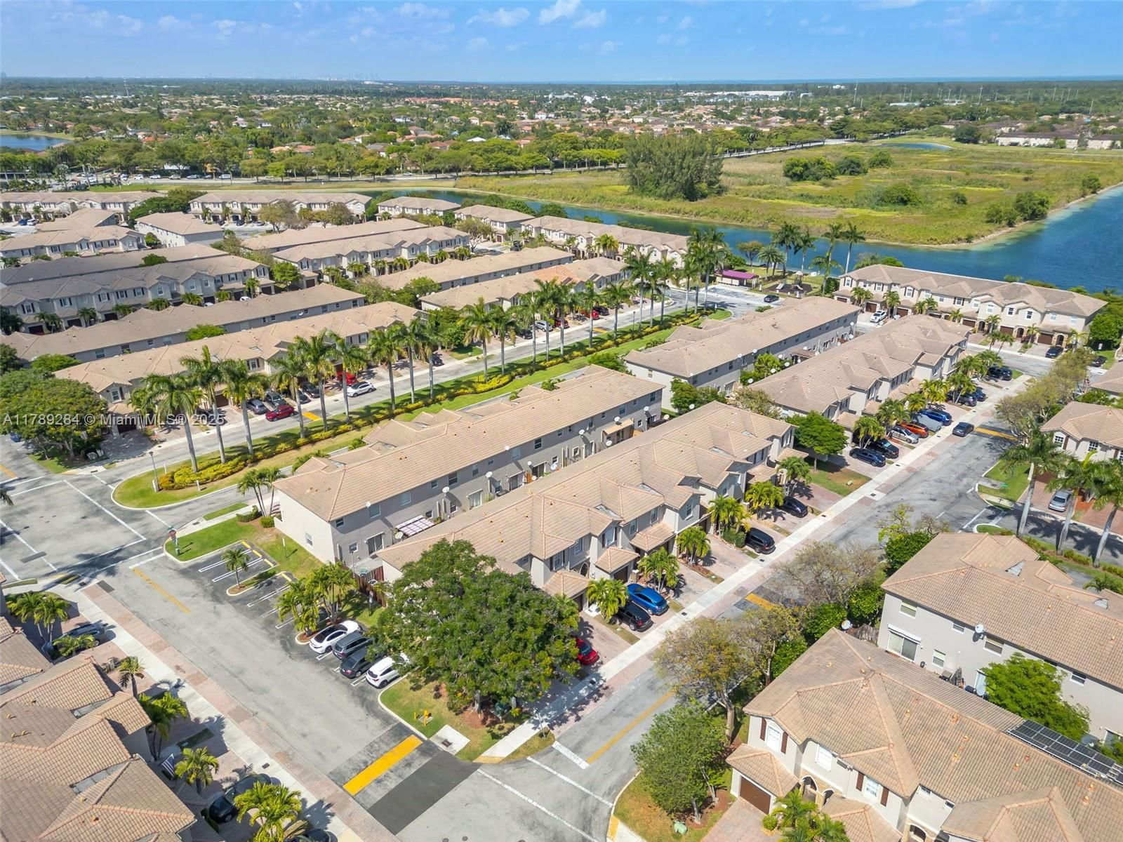 Real estate property located at 9371 221st Way, Miami-dade, Lakes By The Bay Cee, Cutler Bay, FL