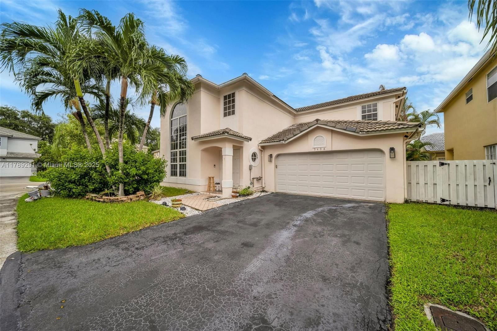 Real estate property located at 5498 45th Way, Broward, Winston Park Section Two-, Coconut Creek, FL