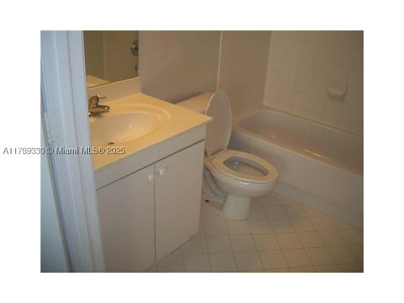 Real estate property located at 2911 13th Ave #102-49, Miami-dade, Venetia Gardens South, Homestead, FL