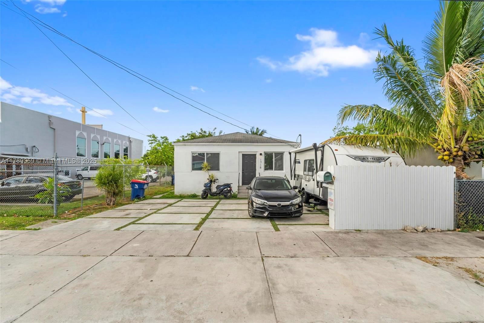 Real estate property located at 1718 67th St, Miami-dade, Liberty City, Miami, FL