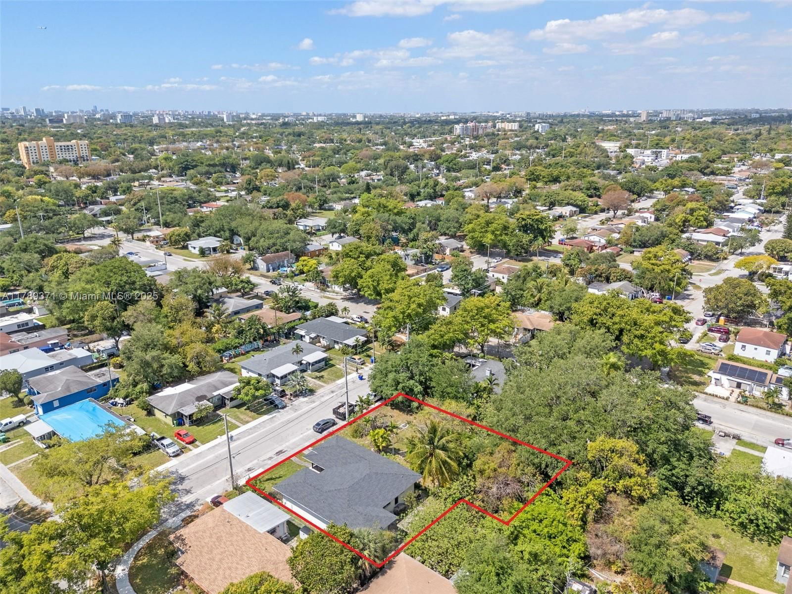 Real estate property located at 825 60th St, Miami-dade, Drillon Sub In Se1/4, Miami, FL