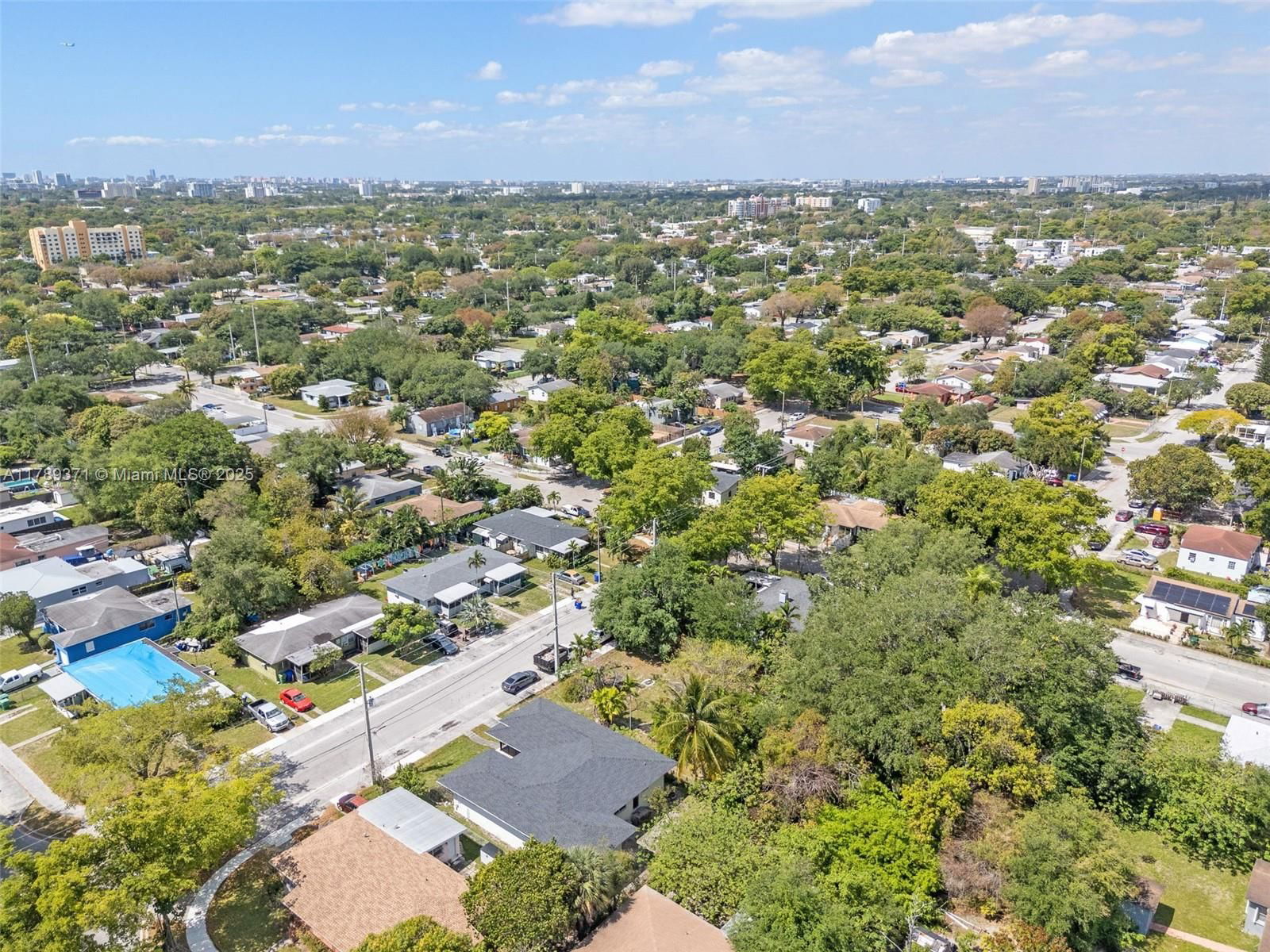 Real estate property located at 825 60th St, Miami-dade, Drillon Sub In Se1/4, Miami, FL