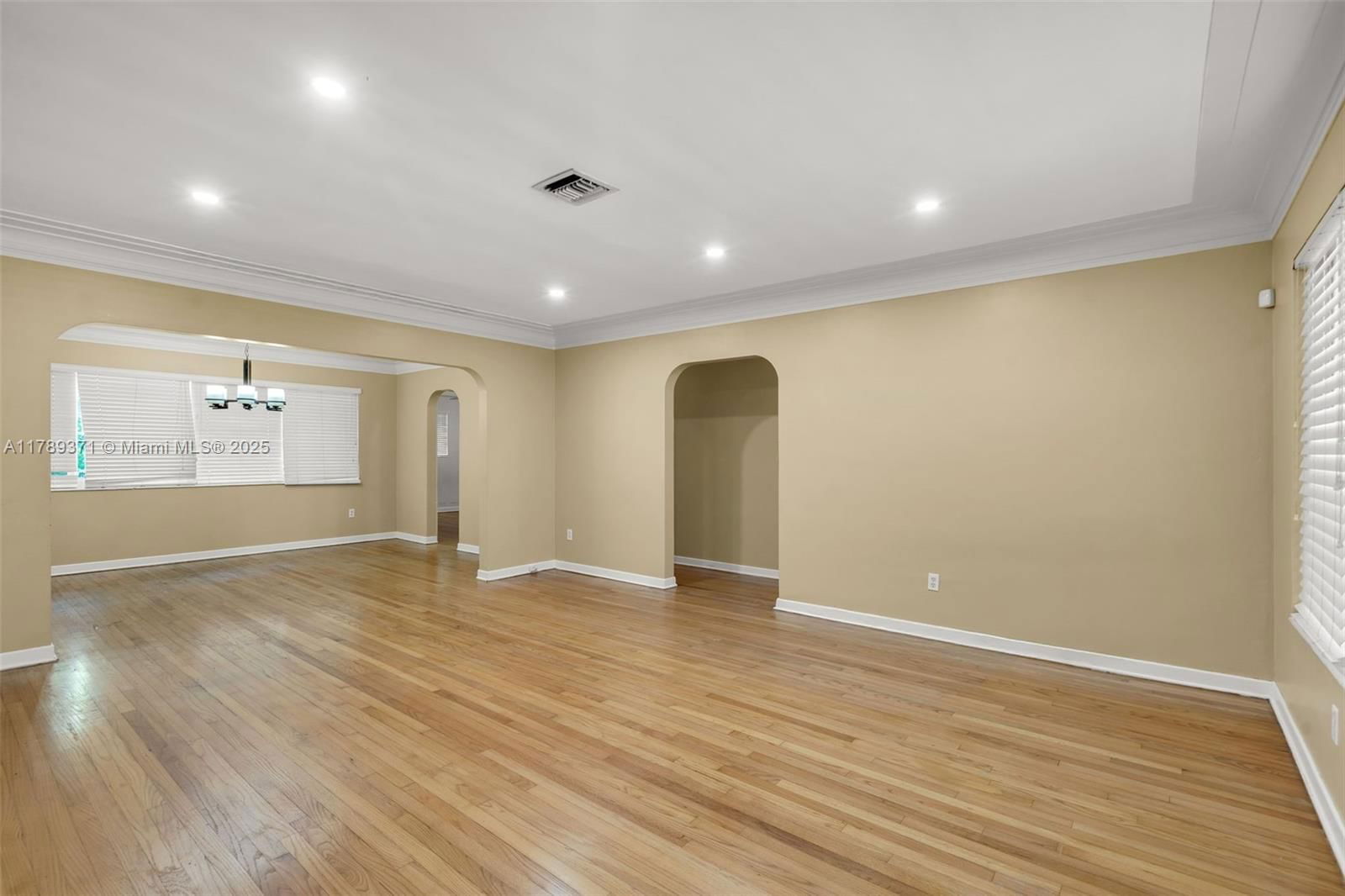 Real estate property located at 825 60th St, Miami-dade, Drillon Sub In Se1/4, Miami, FL