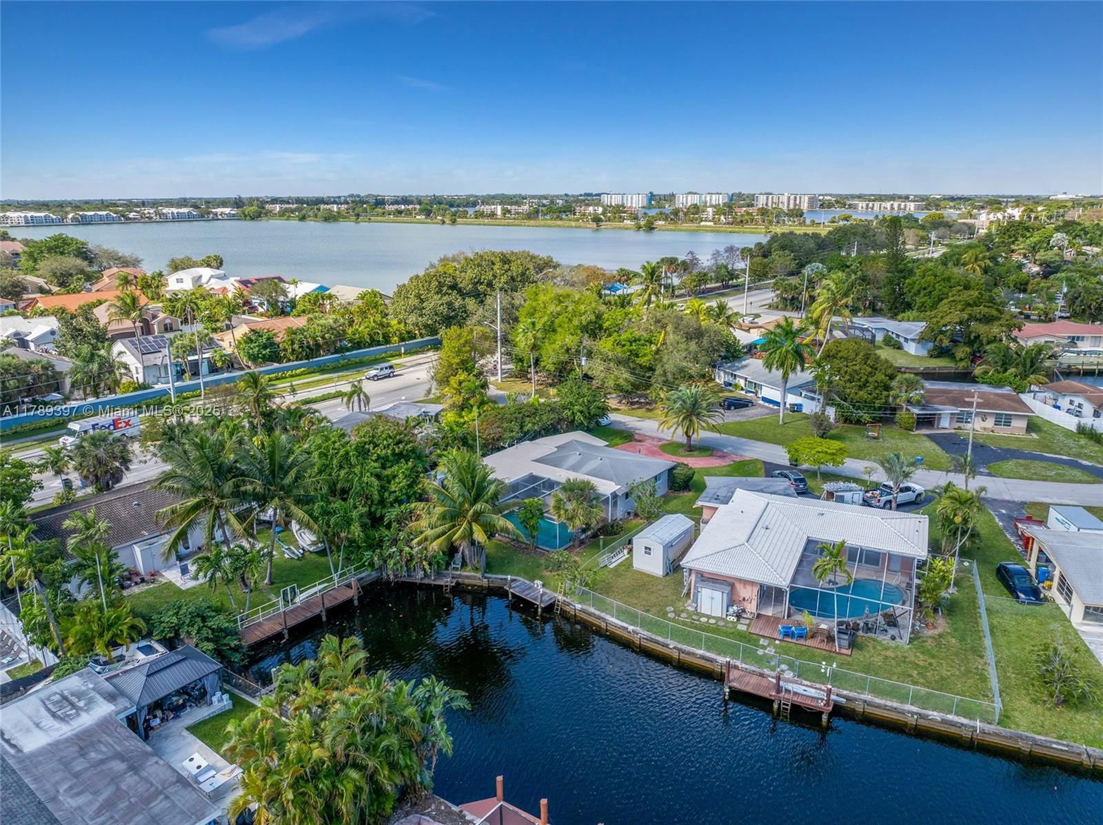 Real estate property located at 2020 33rd Ct, Broward, Royal Palm Acres Second S, Oakland Park, FL