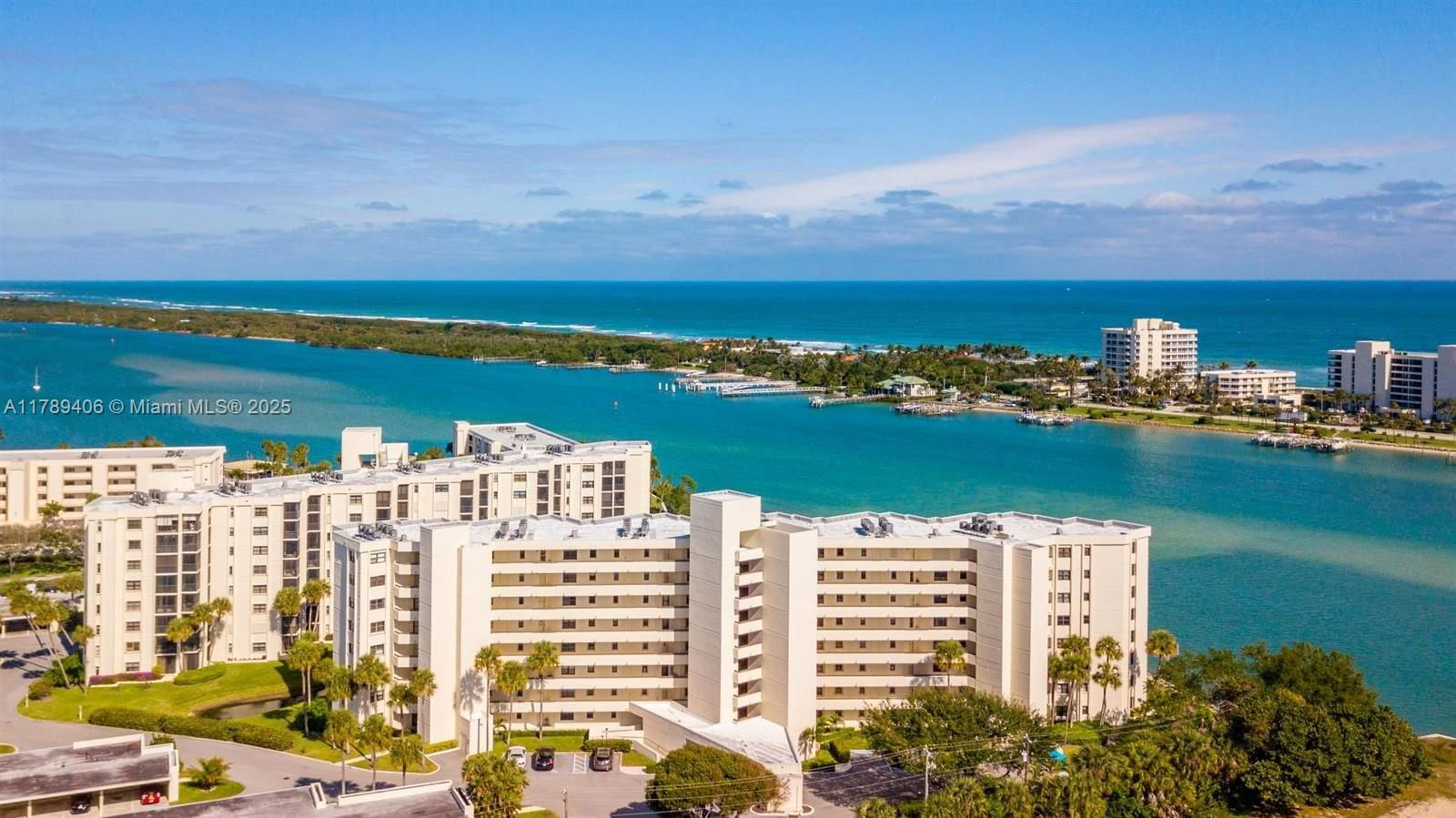 Real estate property located at 19800 Sandpointe Bay Dr #506, Palm Beach, Sandpointe Bay Condo, Tequesta, FL