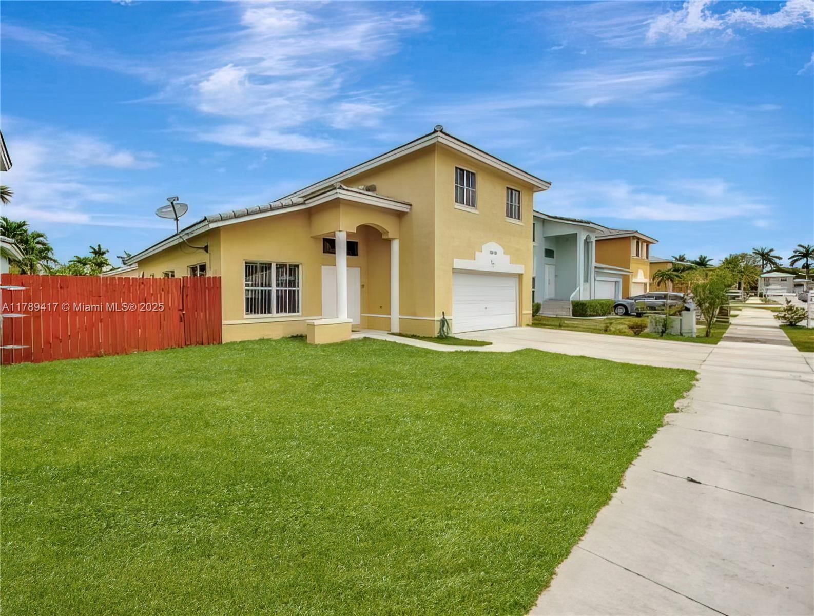 Real estate property located at 12113 249th St, Miami-dade, Biscayne Point South, Homestead, FL