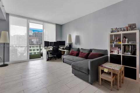 Real estate property located at 951 Brickell Ave #3801, Miami-dade, The Plaza 901 Brickell Co, Miami, FL