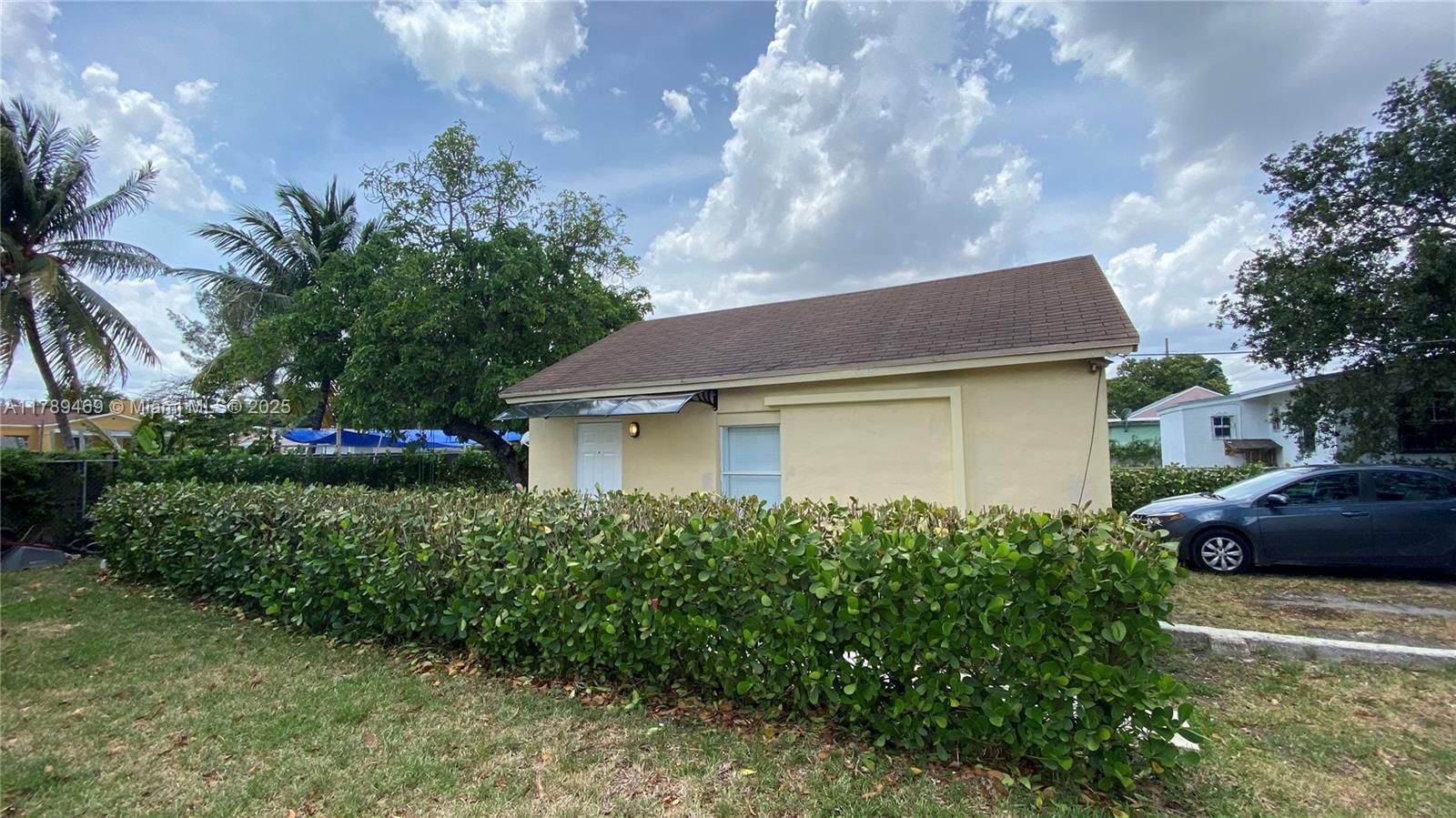 Real estate property located at 3058 61st St, Miami-dade, Hialeah Heights, Miami, FL