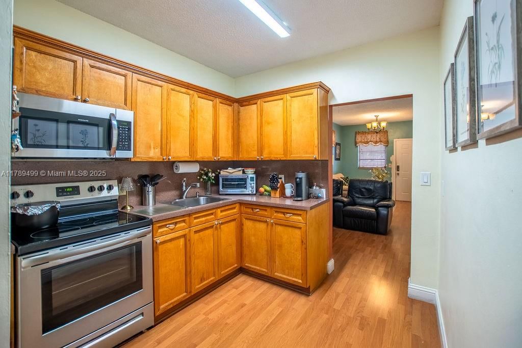 Real estate property located at 891 24th St, Miami-dade, Hialeah 13th Addn Amd Pl, Hialeah, FL