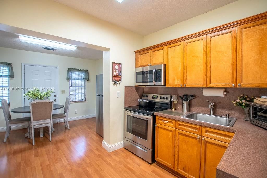 Real estate property located at 891 24th St, Miami-dade, Hialeah 13th Addn Amd Pl, Hialeah, FL