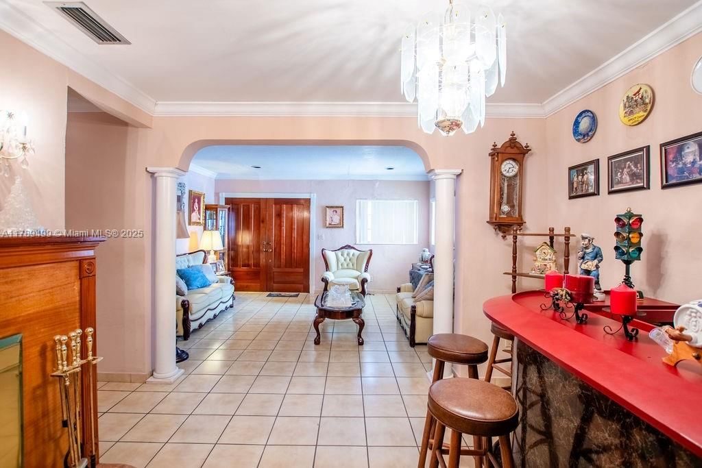 Real estate property located at 891 24th St, Miami-dade, Hialeah 13th Addn Amd Pl, Hialeah, FL