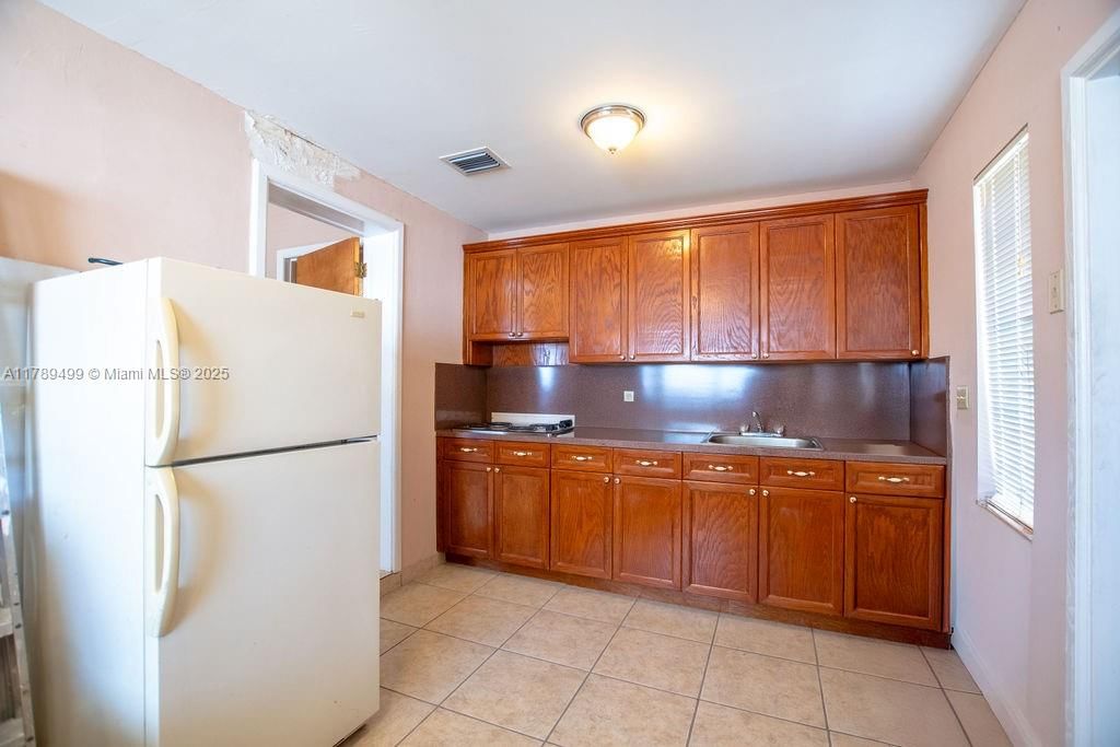 Real estate property located at 891 24th St, Miami-dade, Hialeah 13th Addn Amd Pl, Hialeah, FL