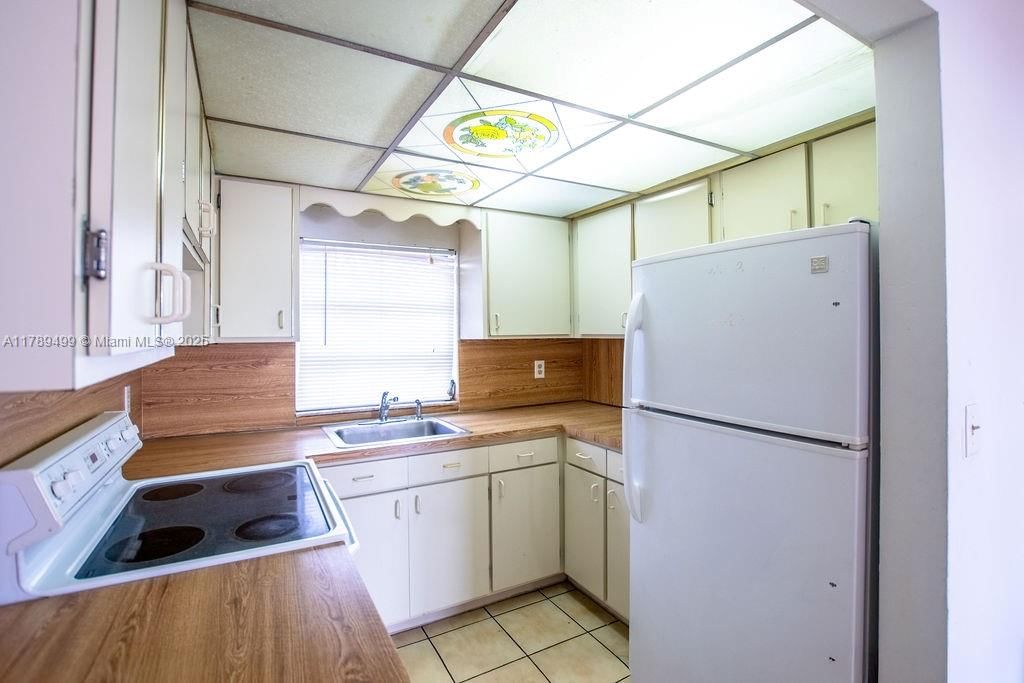 Real estate property located at 891 24th St, Miami-dade, Hialeah 13th Addn Amd Pl, Hialeah, FL