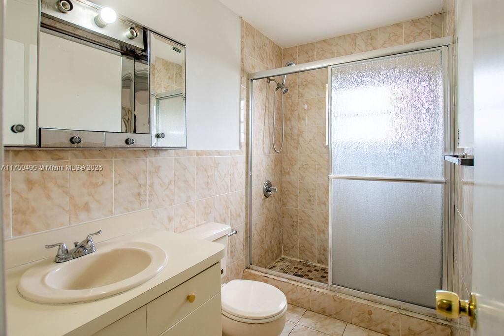 Real estate property located at 891 24th St, Miami-dade, Hialeah 13th Addn Amd Pl, Hialeah, FL