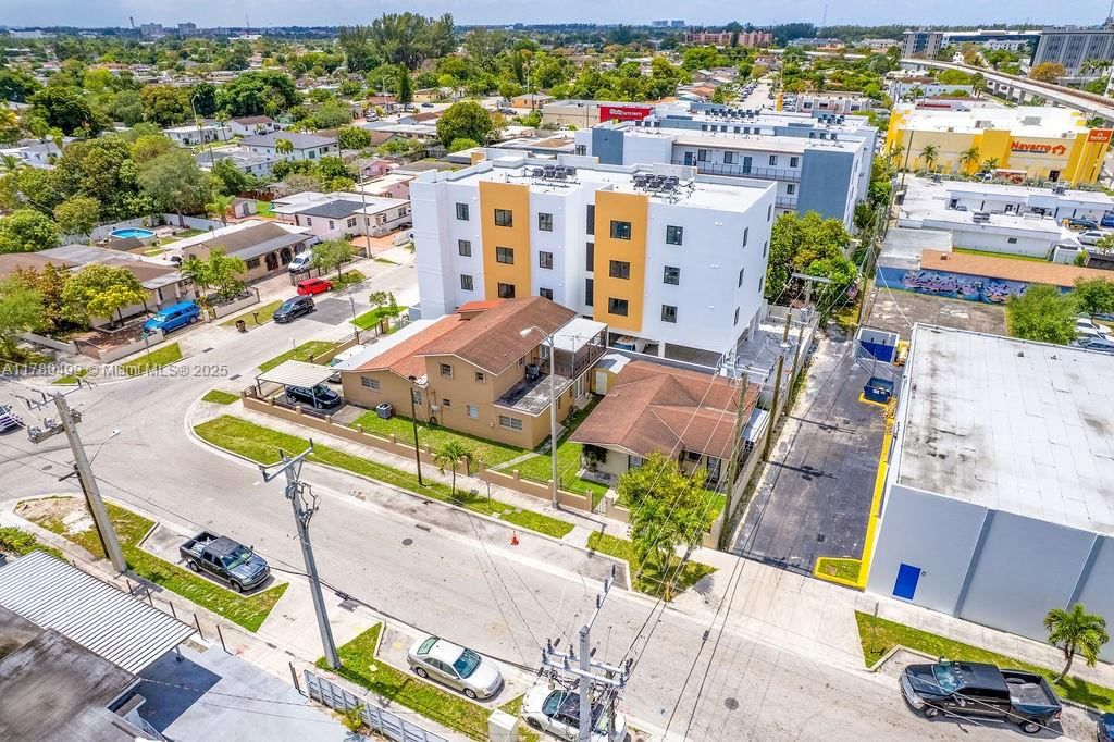 Real estate property located at 891 24th St, Miami-dade, Hialeah 13th Addn Amd Pl, Hialeah, FL