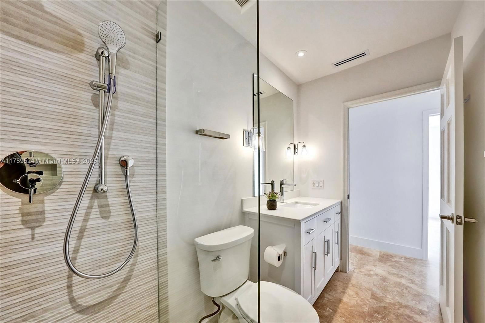 Real estate property located at 255 Ridgewood Rd, Miami-dade, Tropical Isle Homes Sub 4, Key Biscayne, FL