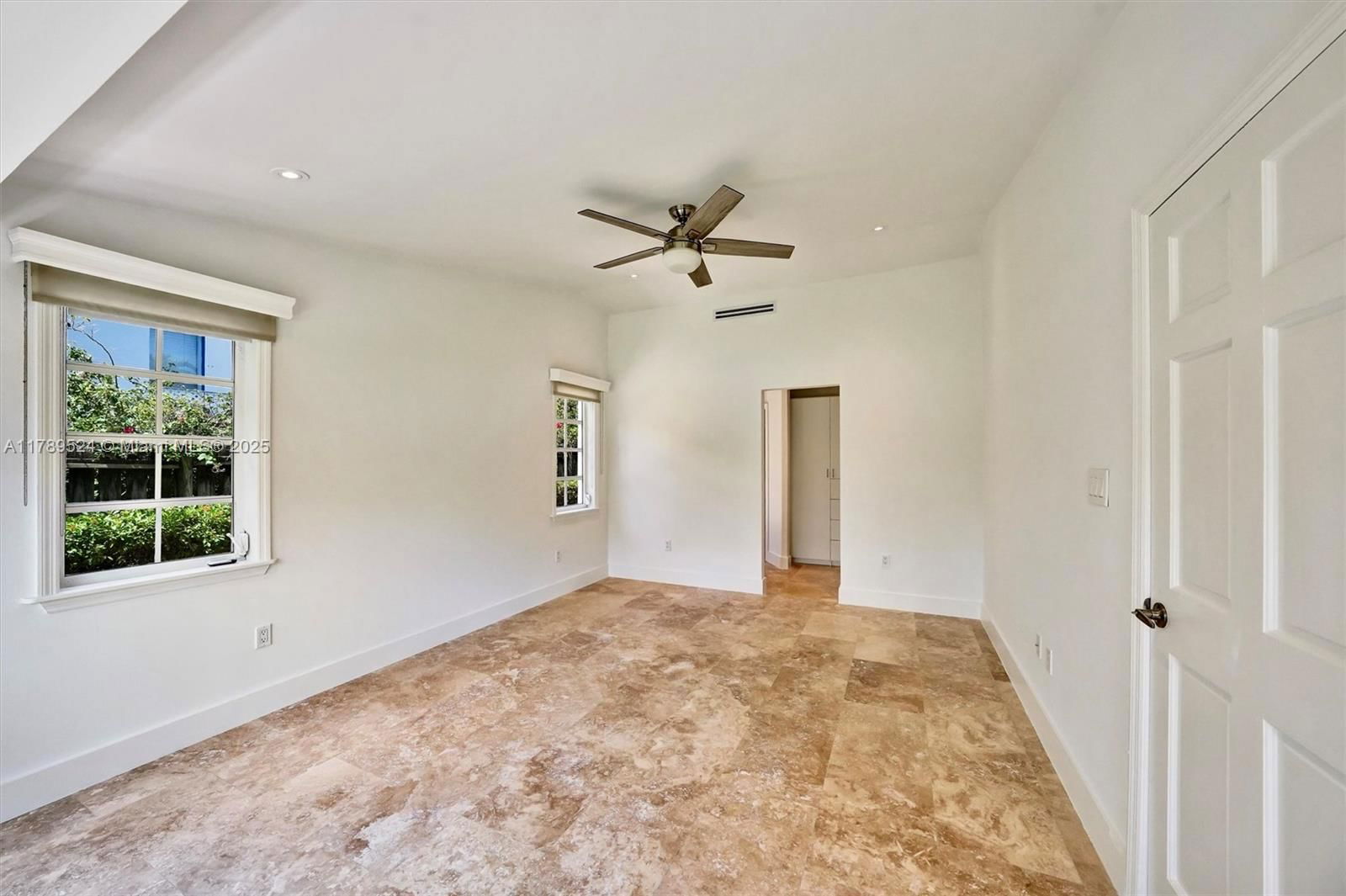 Real estate property located at 255 Ridgewood Rd, Miami-dade, Tropical Isle Homes Sub 4, Key Biscayne, FL