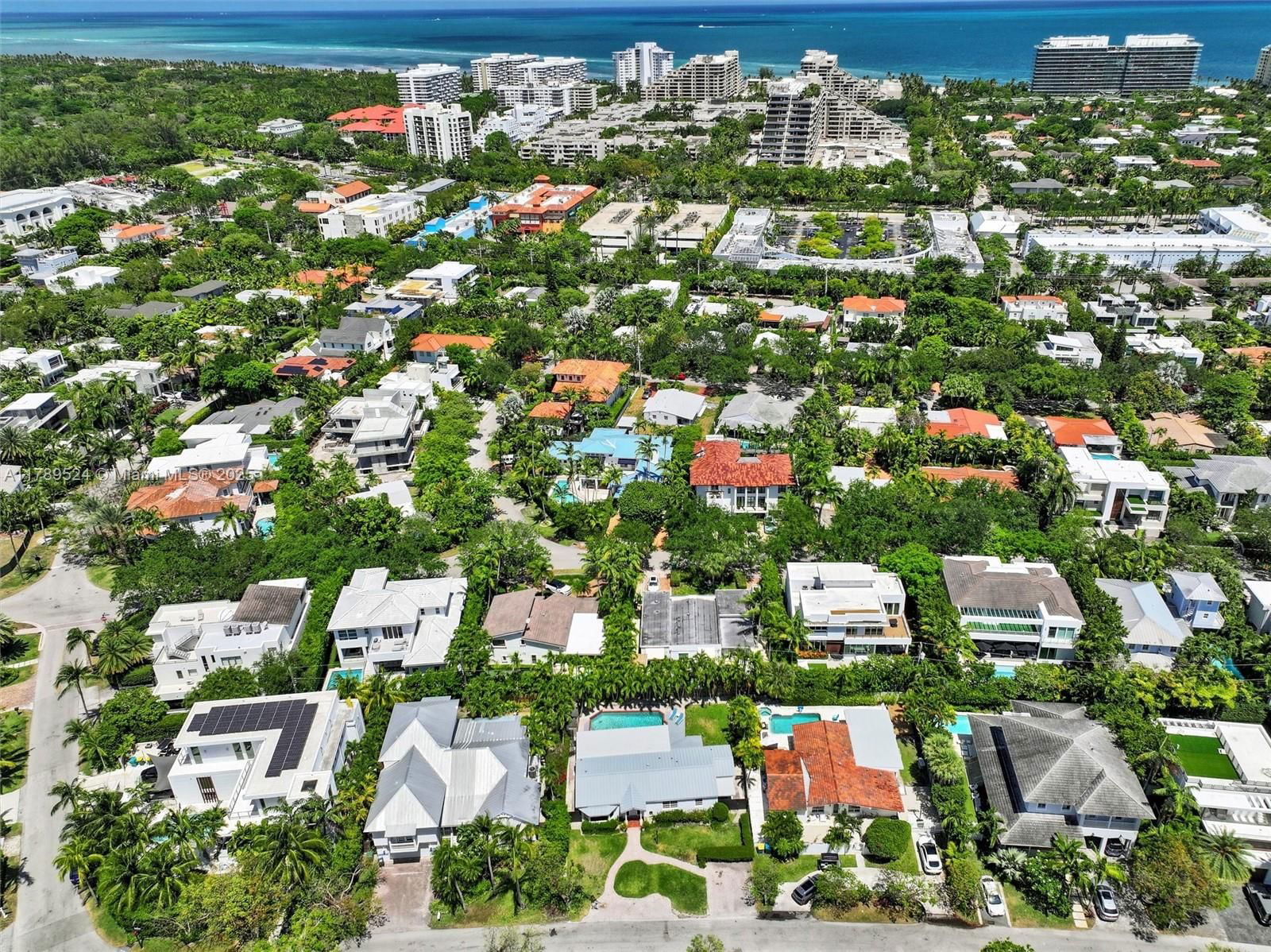 Real estate property located at 255 Ridgewood Rd, Miami-dade, Tropical Isle Homes Sub 4, Key Biscayne, FL