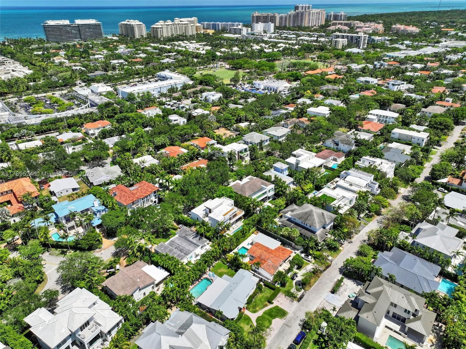 Real estate property located at 255 Ridgewood Rd, Miami-dade, Tropical Isle Homes Sub 4, Key Biscayne, FL