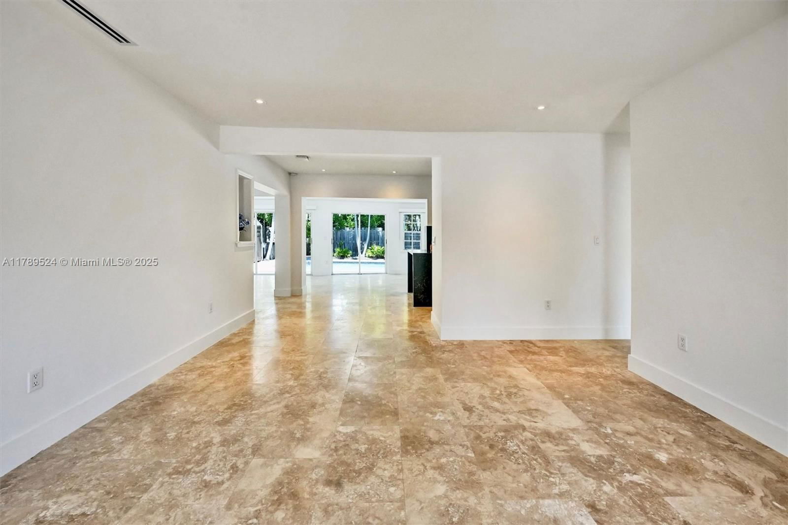 Real estate property located at 255 Ridgewood Rd, Miami-dade, Tropical Isle Homes Sub 4, Key Biscayne, FL