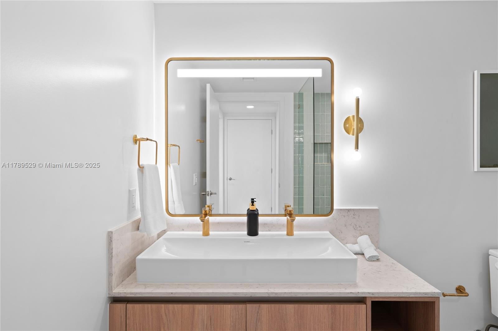 Real estate property located at 159 6th St #3105, Miami-dade, Natiivo/gale Miami, Miami, FL