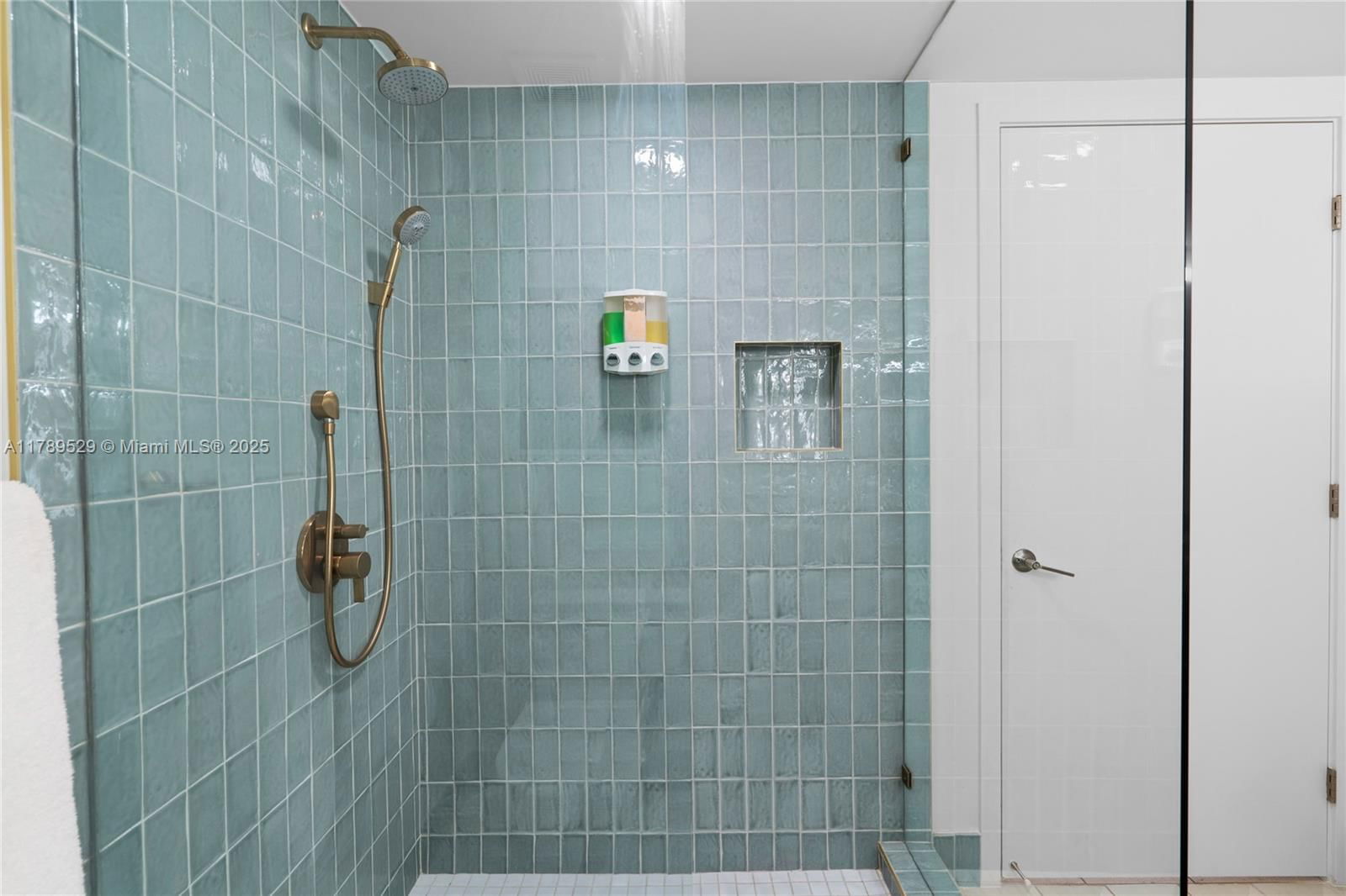 Real estate property located at 159 6th St #3105, Miami-dade, Natiivo/gale Miami, Miami, FL