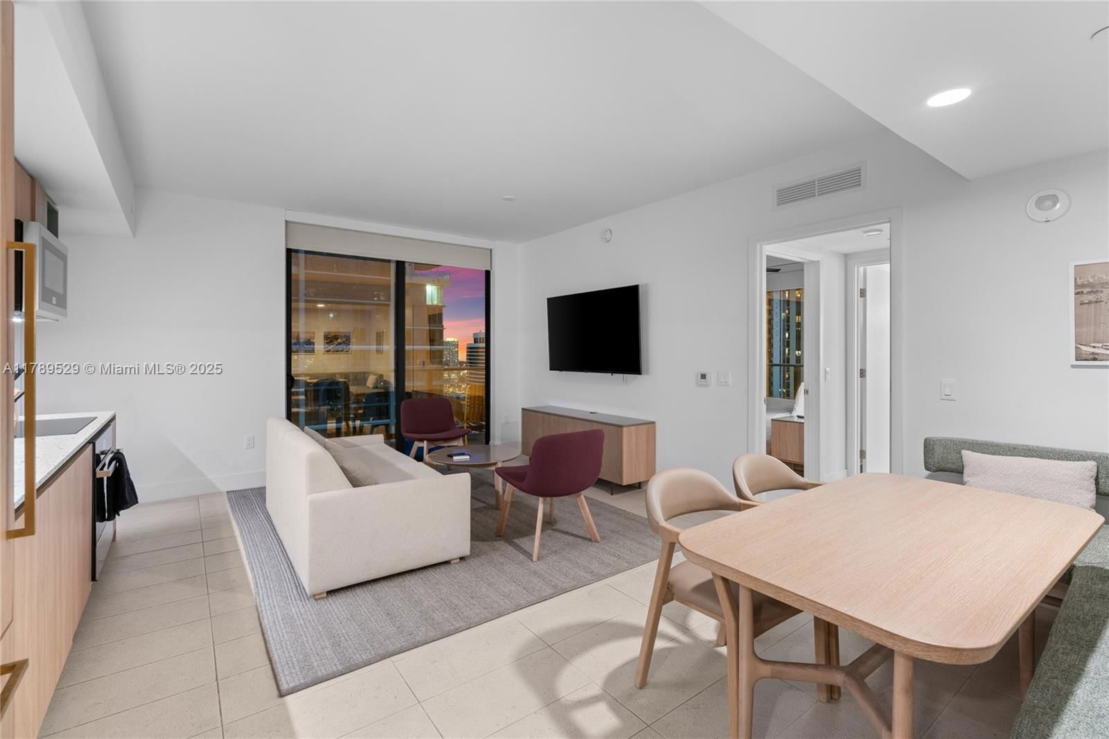 Real estate property located at 159 6th St #3105, Miami-dade, Natiivo/gale Miami, Miami, FL