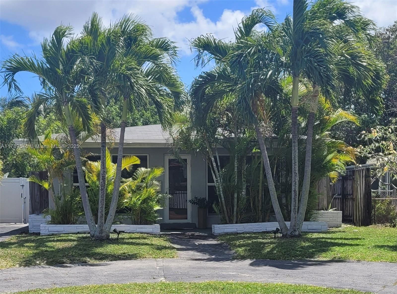 Real estate property located at 1404 2nd St, Broward, Ocean Way Park, Pompano Beach, FL