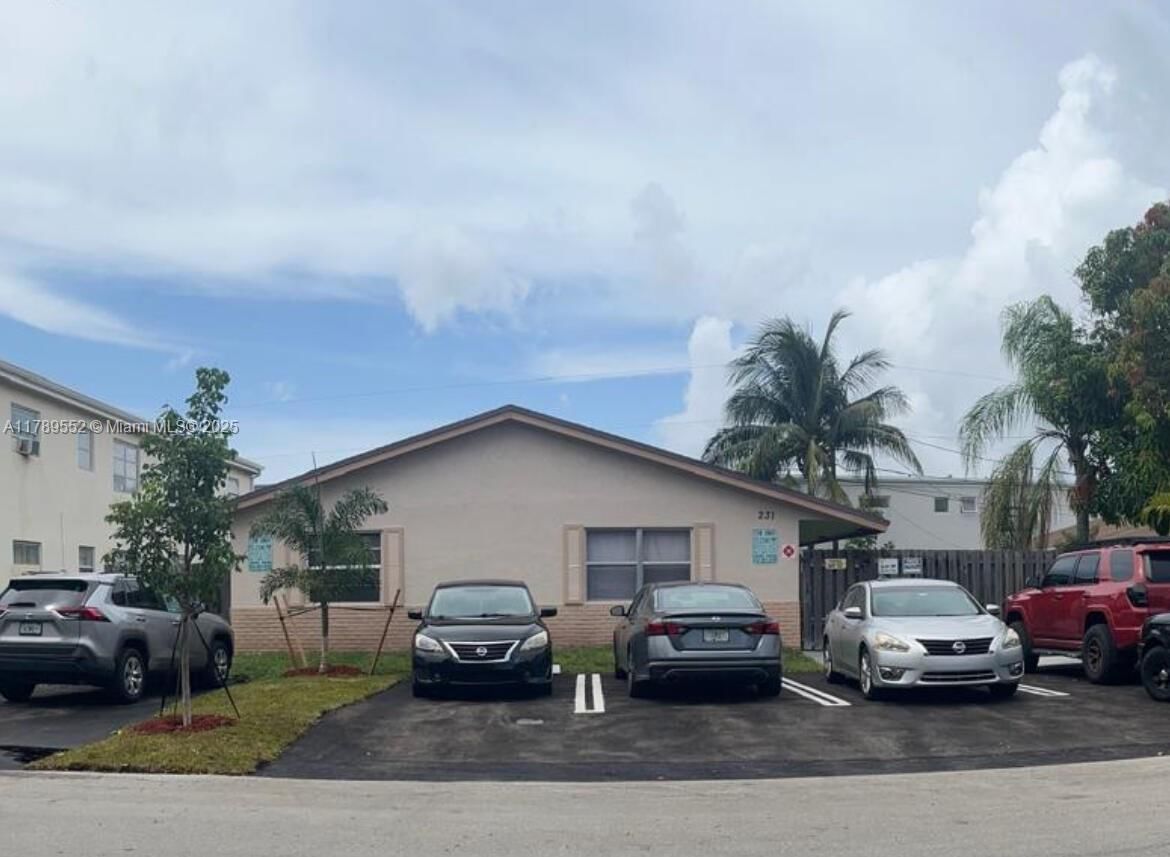 Real estate property located at 231 8th Ct, Broward, Cypress Plaza Annex, Pompano Beach, FL