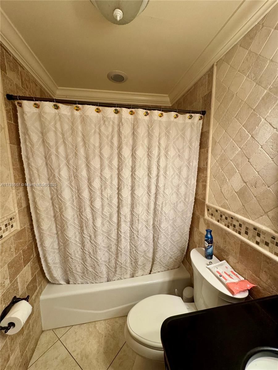 Real estate property located at 15357 43rd Ter, Miami-dade, Imperial Group, Miami, FL
