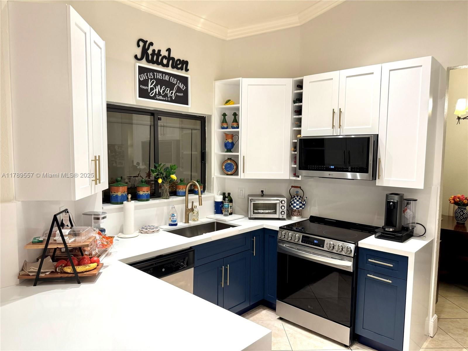 Real estate property located at 15357 43rd Ter, Miami-dade, Imperial Group, Miami, FL