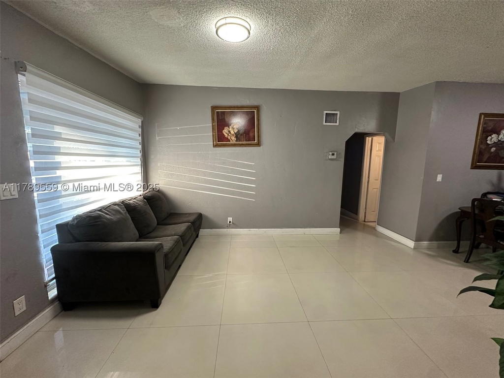 Real estate property located at 100 Virginia Rd, Broward, Miami Gardens Estates Sec, West Park, FL