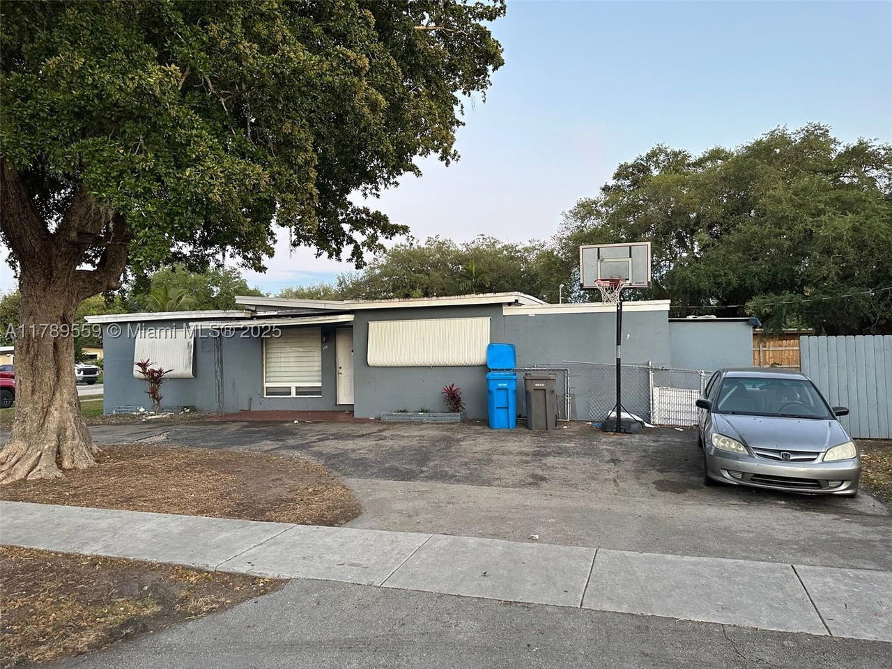 Real estate property located at 100 Virginia Rd, Broward, Miami Gardens Estates Sec, West Park, FL