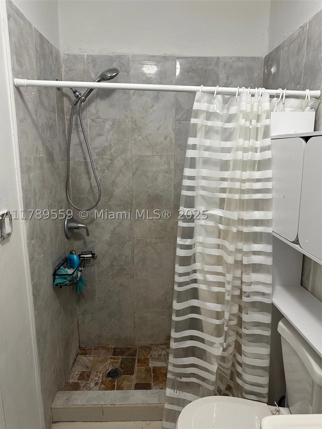 Real estate property located at 100 Virginia Rd, Broward, Miami Gardens Estates Sec, West Park, FL