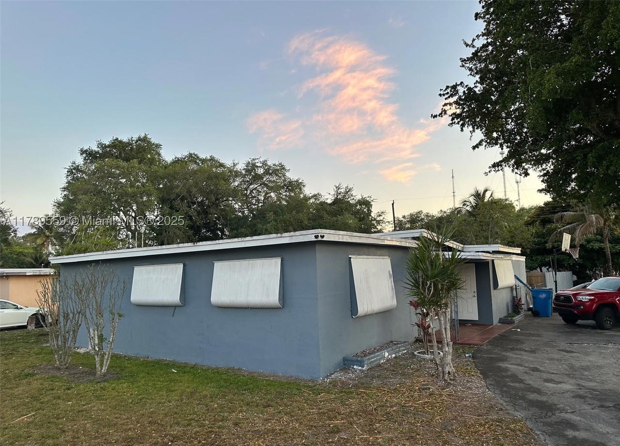 Real estate property located at 100 Virginia Rd, Broward, Miami Gardens Estates Sec, West Park, FL