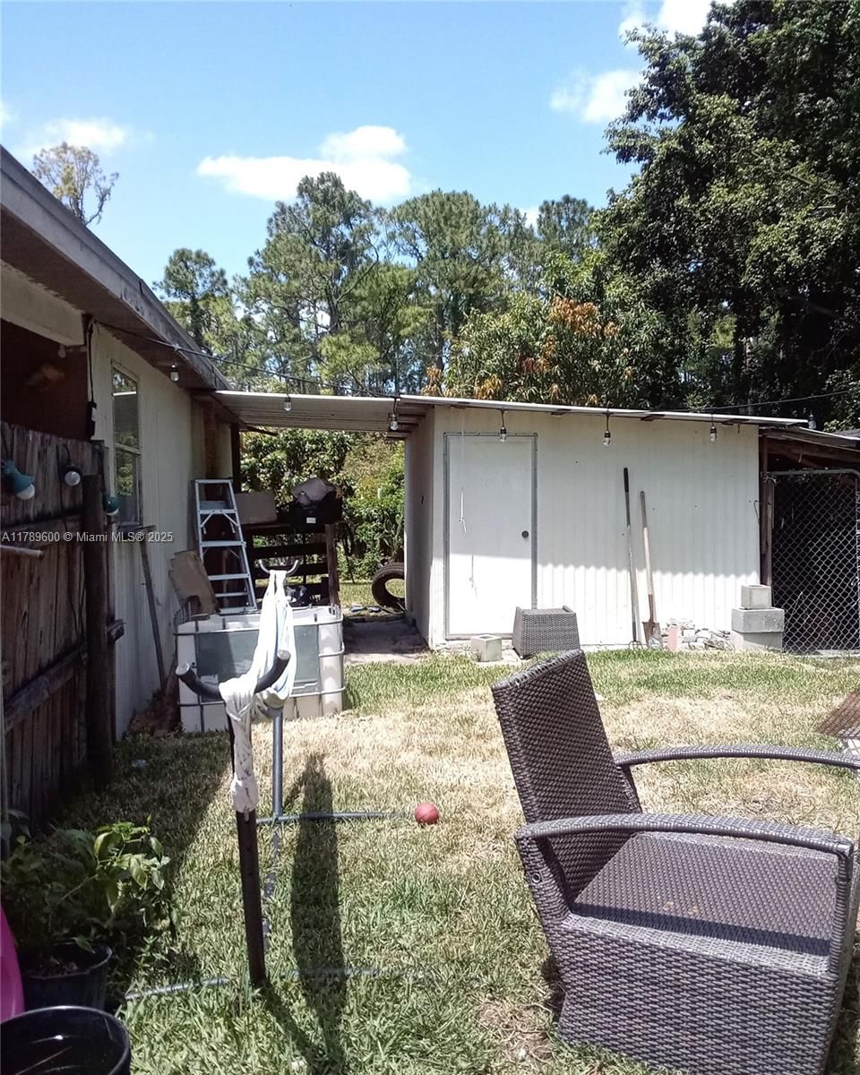 Real estate property located at 221 Serenade Dr., Other, Sun N Lakes Estate, Other City - In The State Of Florida, FL