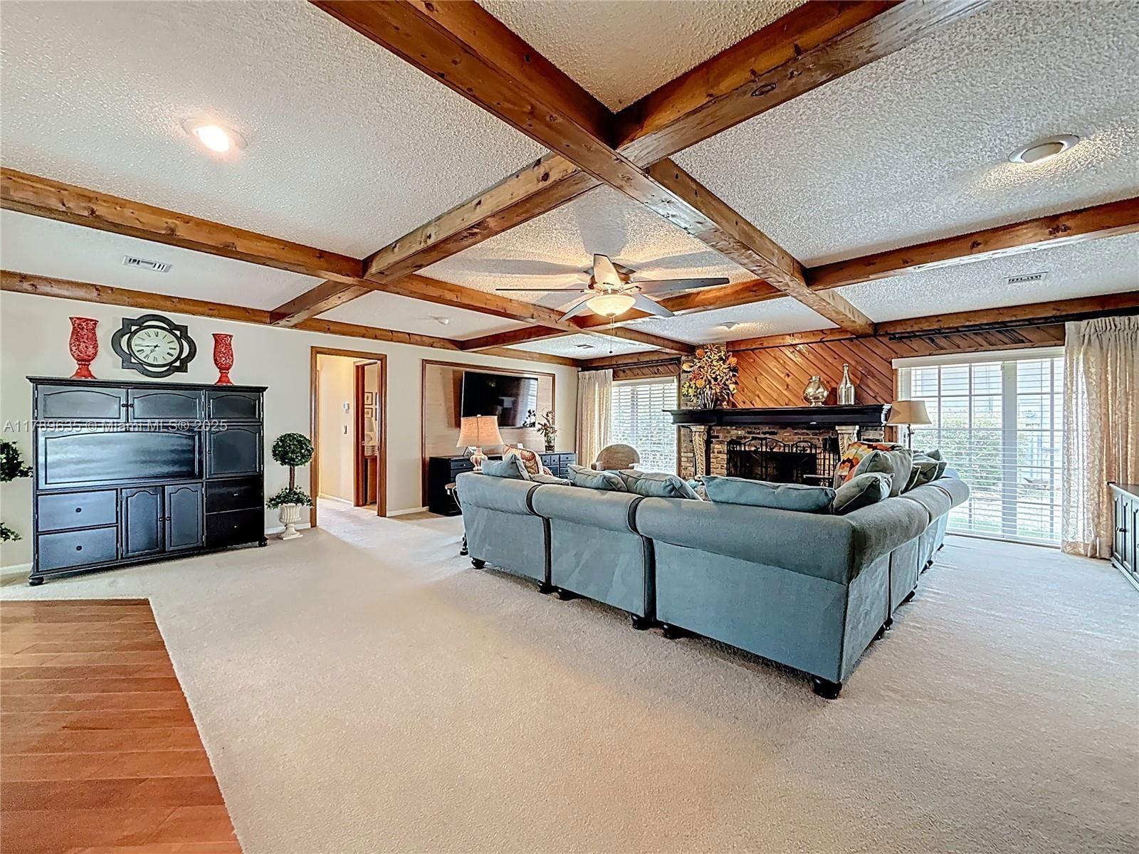 Real estate property located at 547 Deer Creek Run, Broward, Deer Creek Golf Estates, Deerfield Beach, FL