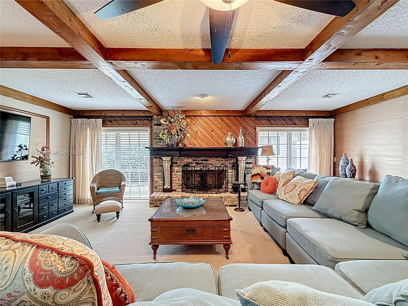 Real estate property located at 547 Deer Creek Run, Broward, Deer Creek Golf Estates, Deerfield Beach, FL