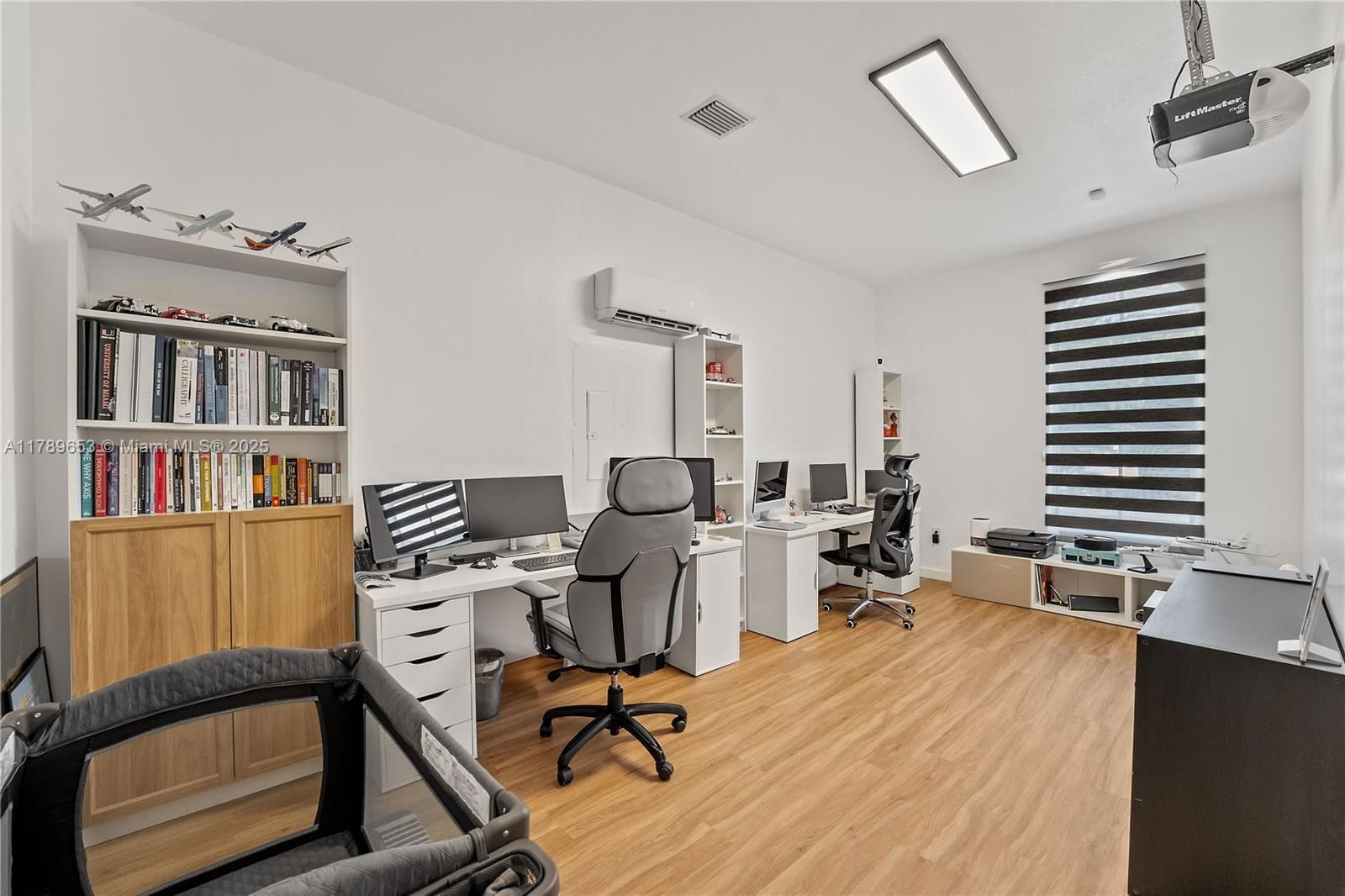 Real estate property located at 14961 17th Ln, Miami-dade, Grand Lakes Phase Iii, Miami, FL