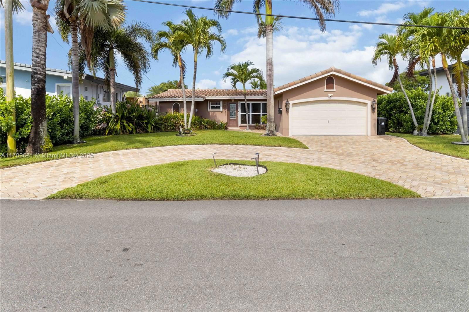 Real estate property located at 2543 Marathon Ln, Broward, Lauderdale Isles No 2-blk, Fort Lauderdale, FL
