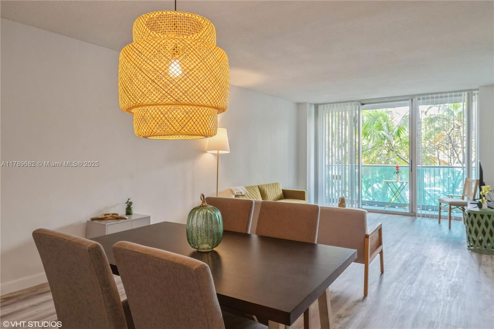 Real estate property located at 4001 Ocean Dr #2C, Broward, Sian Ocean Residences Con, Hollywood, FL