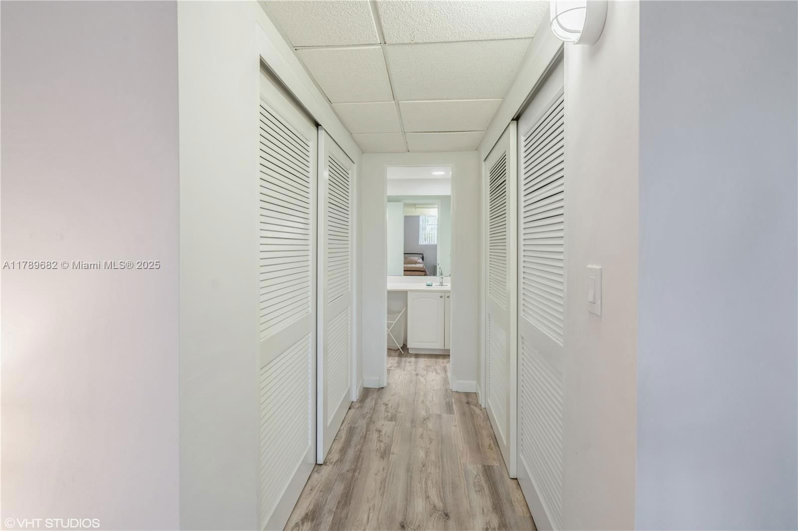 Real estate property located at 4001 Ocean Dr #2C, Broward, Sian Ocean Residences Con, Hollywood, FL