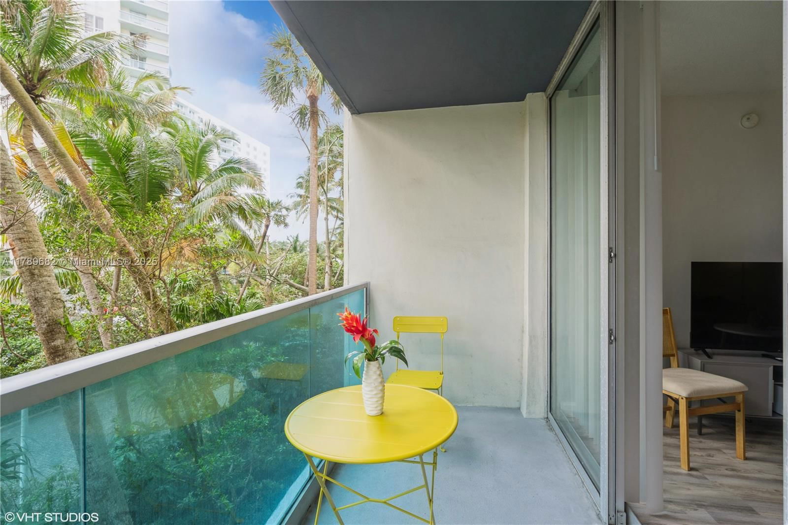 Real estate property located at 4001 Ocean Dr #2C, Broward, Sian Ocean Residences Con, Hollywood, FL
