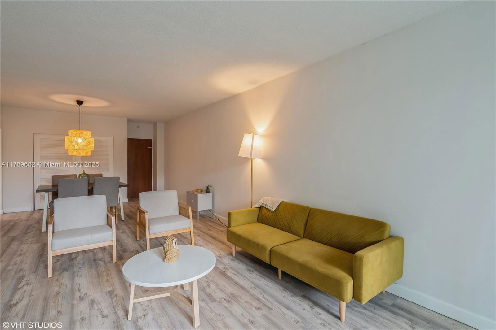 Real estate property located at 4001 Ocean Dr #2C, Broward, Sian Ocean Residences Con, Hollywood, FL