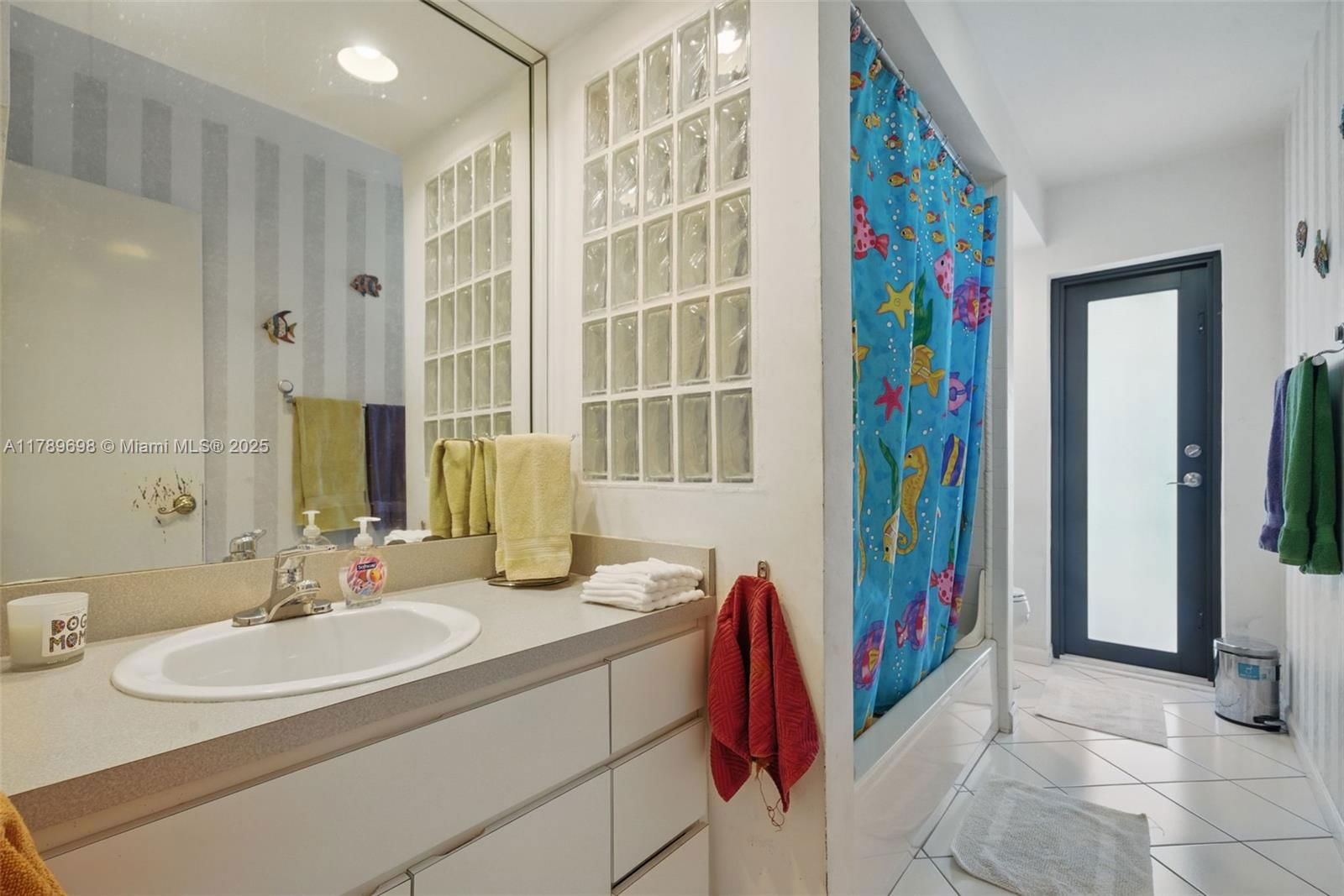 Real estate property located at 16674 93rd Ct, Miami-dade, Villa Malaga, Palmetto Bay, FL