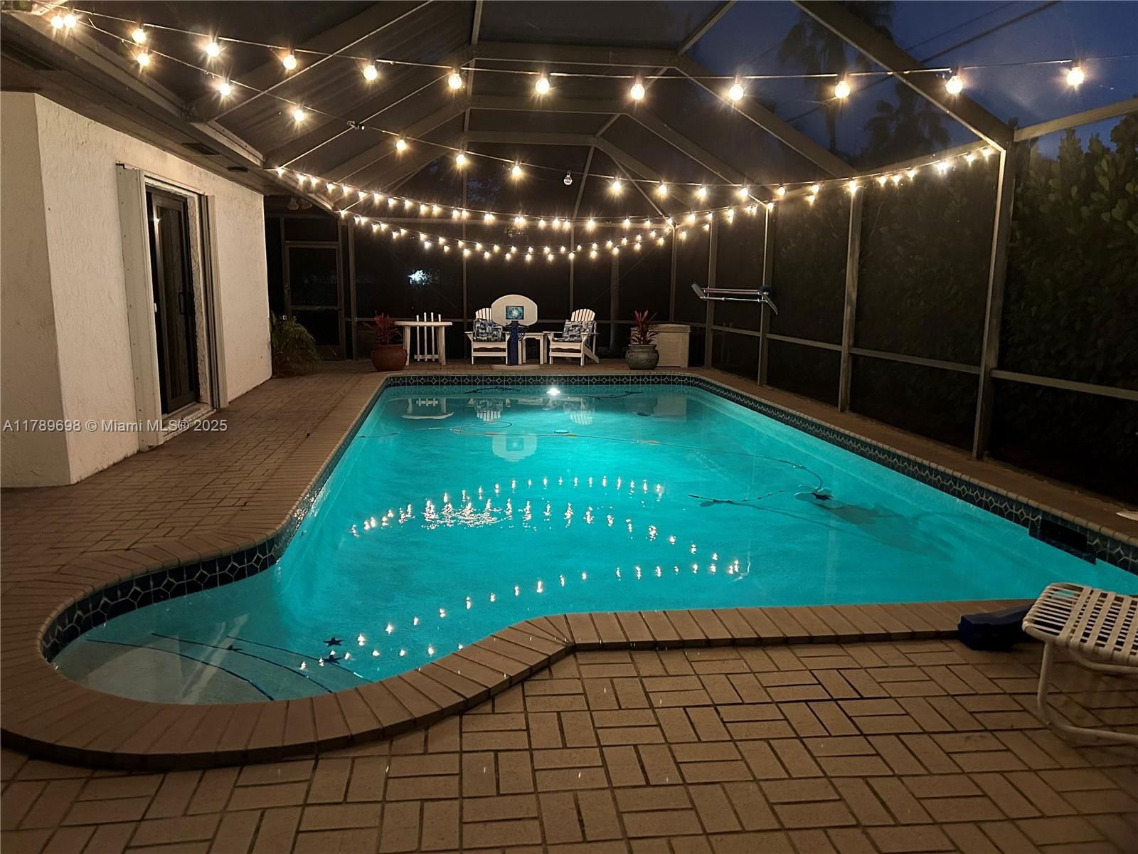 Real estate property located at 16674 93rd Ct, Miami-dade, Villa Malaga, Palmetto Bay, FL