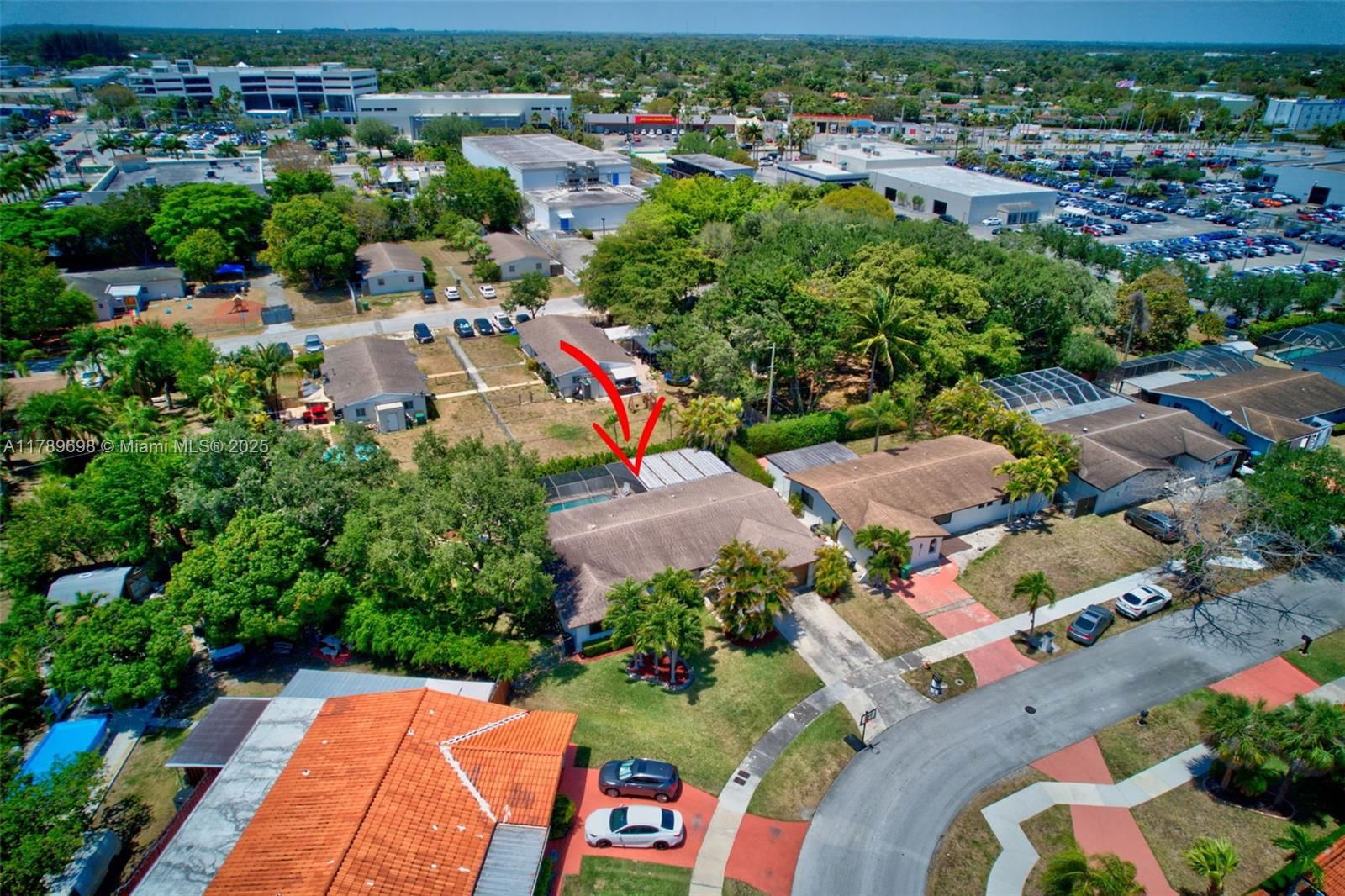 Real estate property located at 16674 93rd Ct, Miami-dade, Villa Malaga, Palmetto Bay, FL