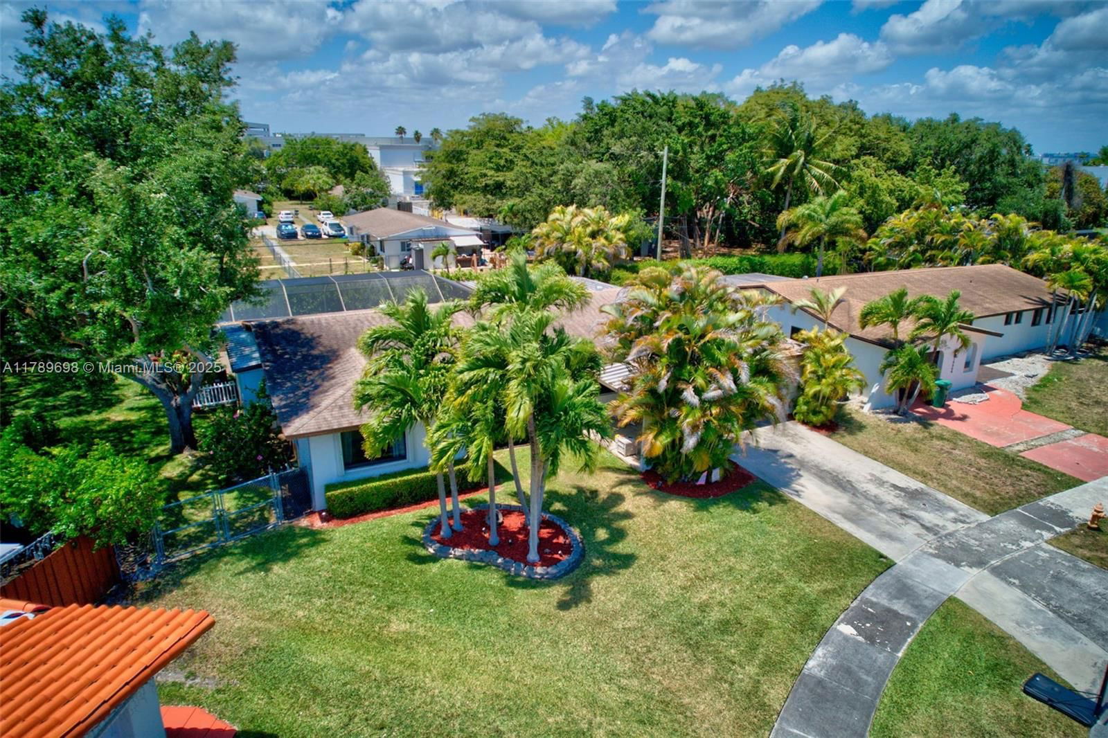 Real estate property located at 16674 93rd Ct, Miami-dade, Villa Malaga, Palmetto Bay, FL