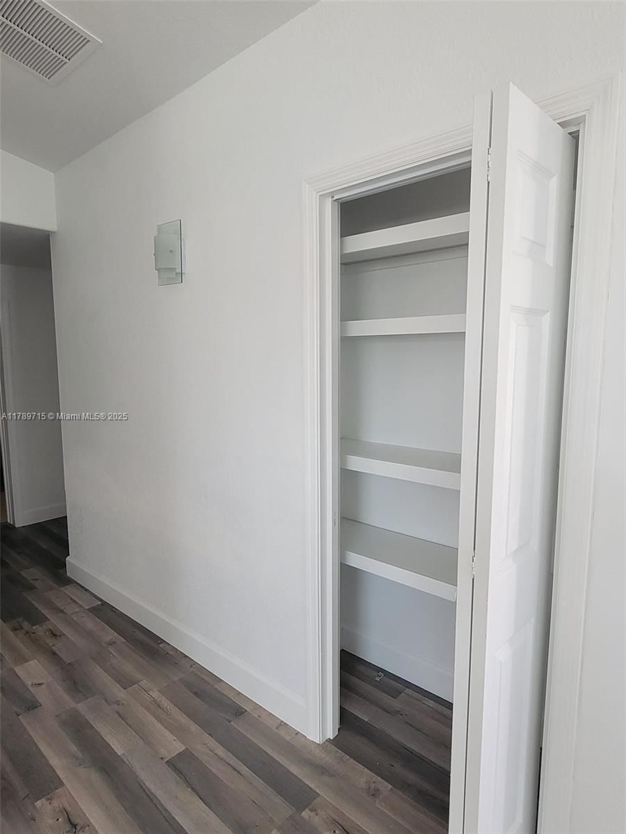 Real estate property located at 822 Diane Cir, Sarasota, 2159 - Spanish Wells, Englewood, FL
